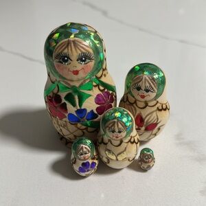 Russian Nesting Dolls Set Of 5